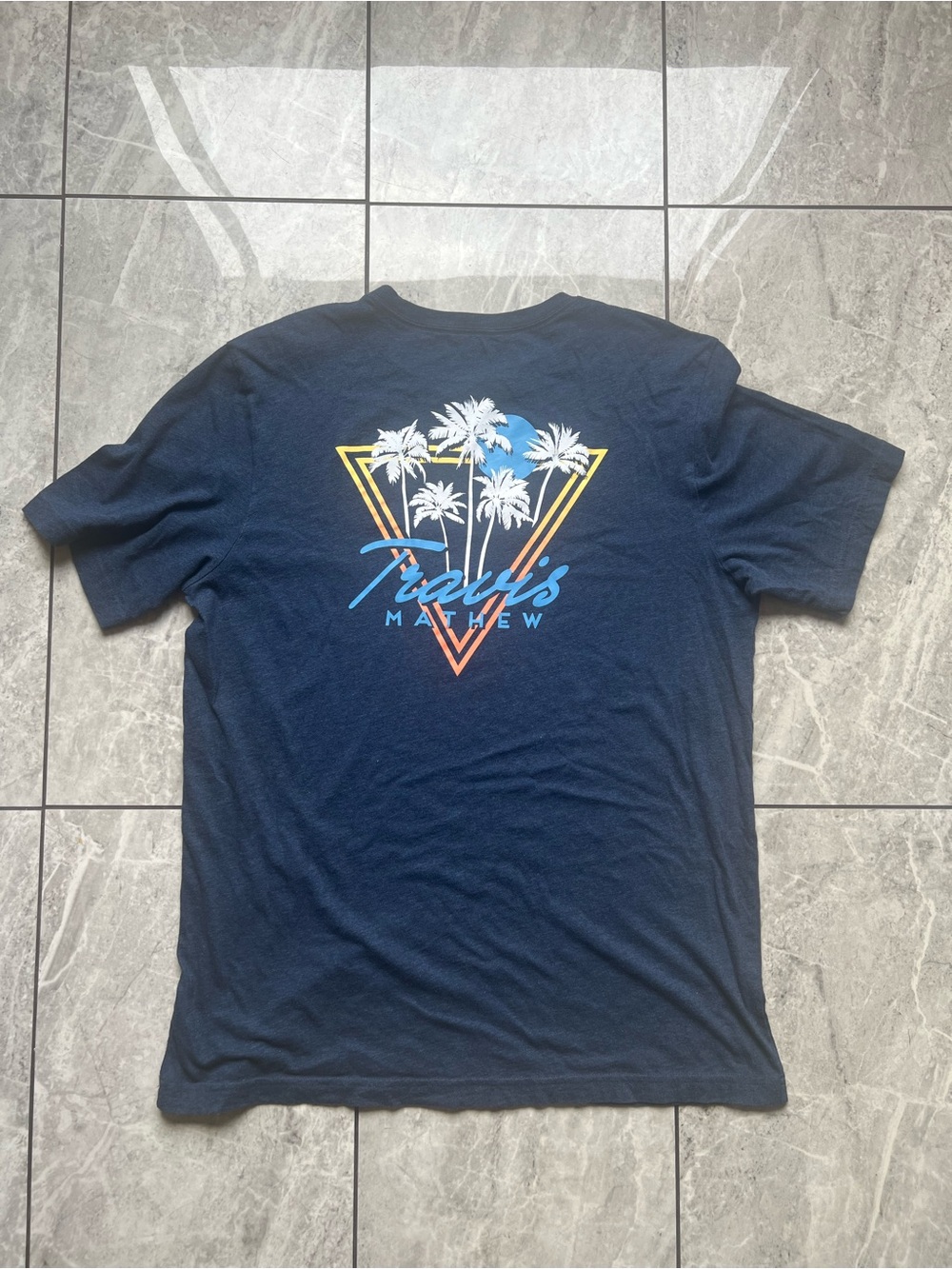 Travis Mathew Mens Prep School T-Shirt Mood Indigo Blue Graphic Tee XL Logo Crew
